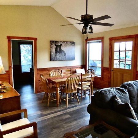 Million Dollar Views! 4 Bedroom, Sleeps 9, Close To National Park And 5 Mi To Gatlinburg! Exterior photo